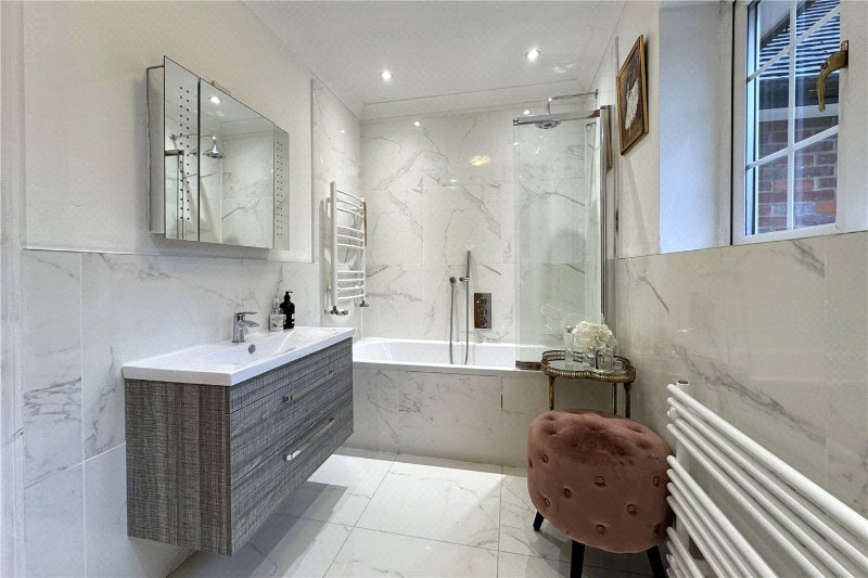 Howards Thicket, Gerrards Cross, SL9