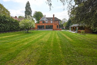 Dukes Ride, Crowthorne, Berkshire, RG45