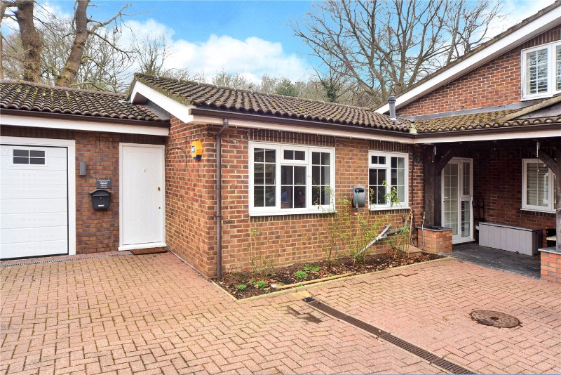 Silver Close, Kingswood, Tadworth, Surrey, KT20