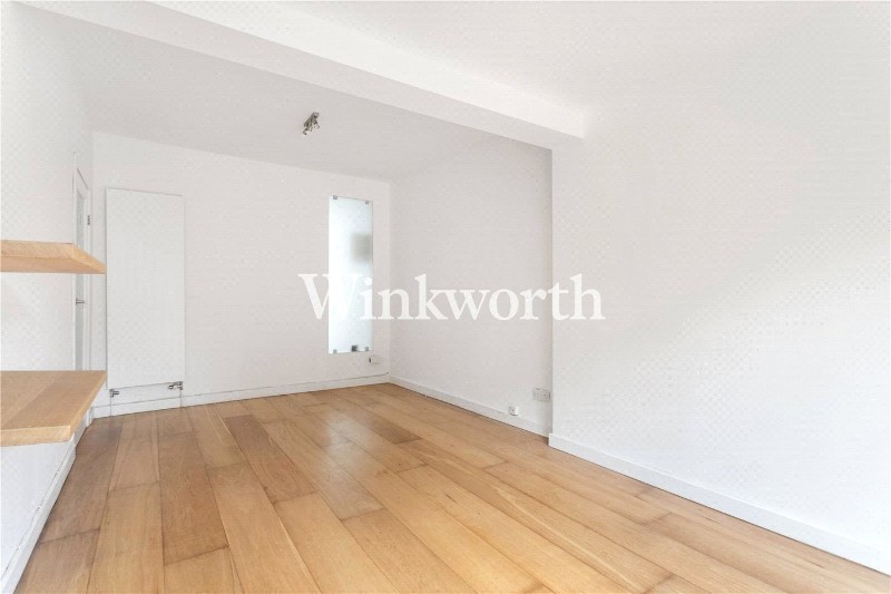Compton Road, London, N21