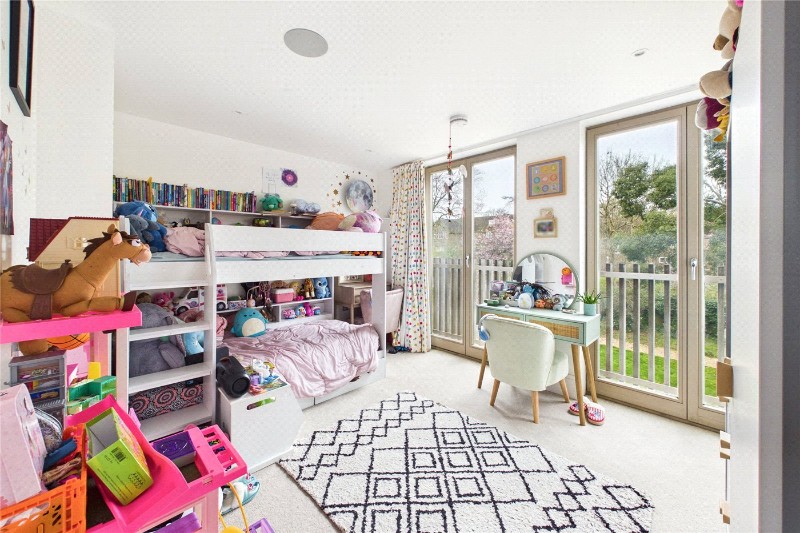 Thurlow Park Road, London, SE21