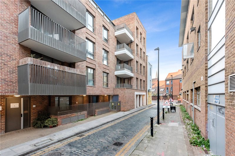 Gunthorpe Street, London, E1
