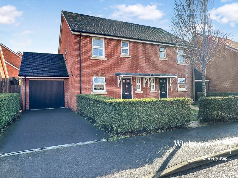 Paddocks Way, Ferndown, Dorset, BH22