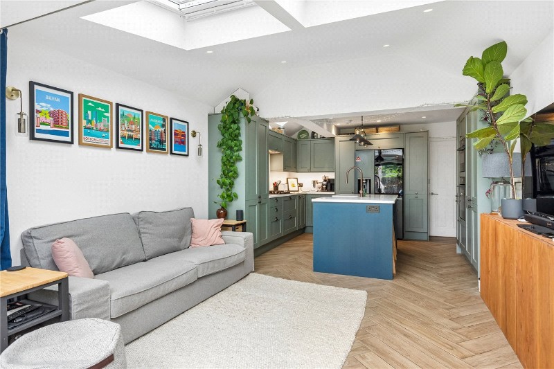 Trevelyan Road, London, SW17