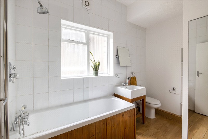 Amesbury Avenue, London, SW2