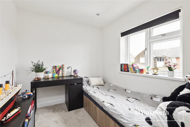 Denton Close, Barnet, EN5