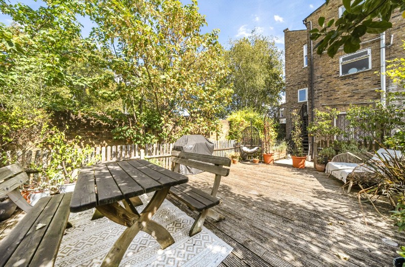 Casella Road, London, SE14
