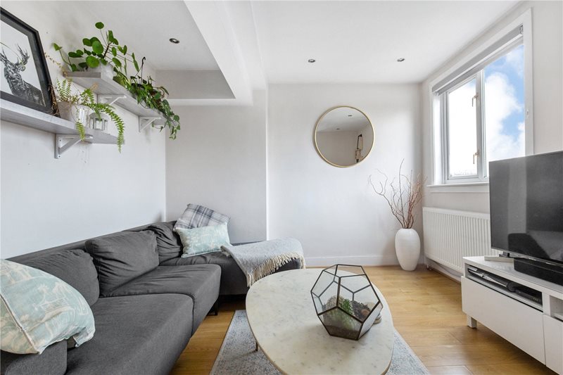 Longley Road, London, SW17