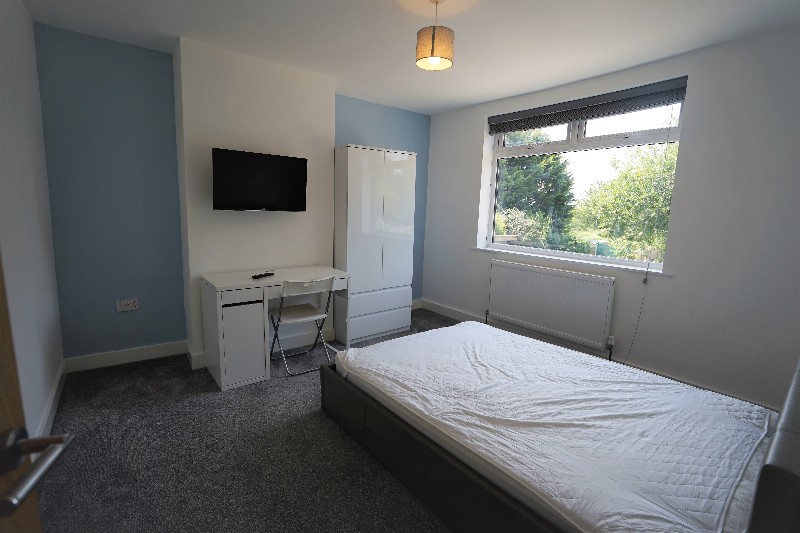 Third Avenue, Bristol, BS7