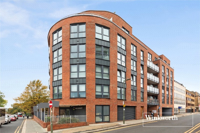 Nether Street, Finchley, London, N3
