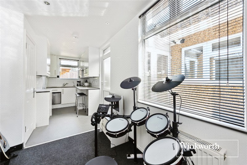 Park Road, New Barnet, EN4