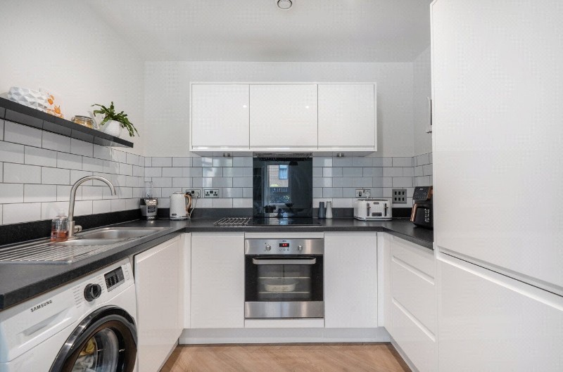 Apple Yard, London, SE20
