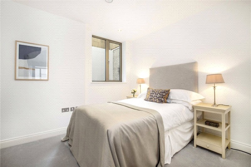 Keswick Road, London, SW15