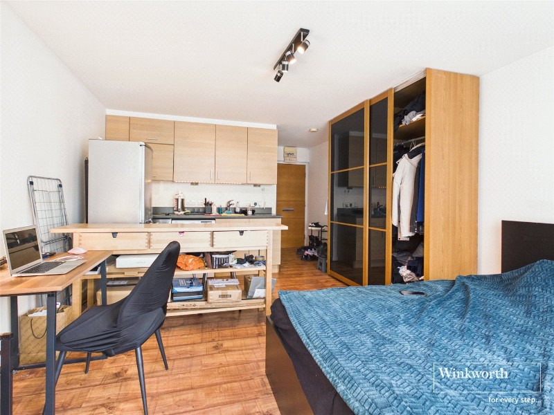 Heritage Avenue, London, NW9