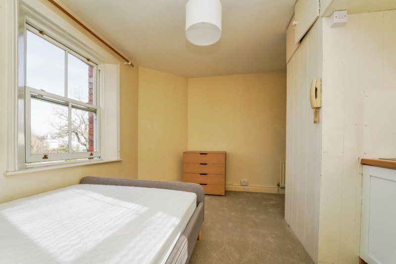 Old Bath Road, Cheltenham, Gloucestershire, GL53