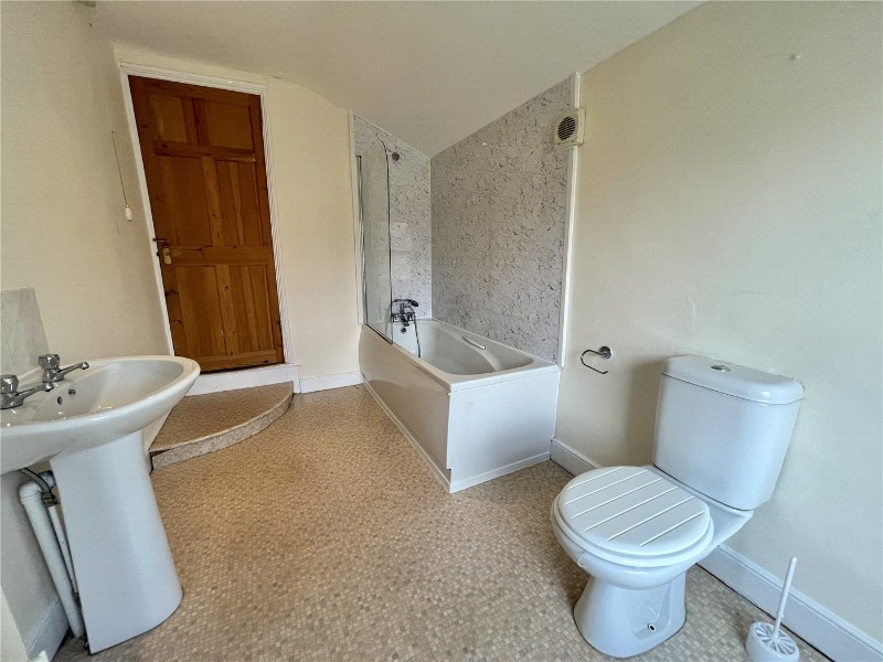 Cyril Street, Northampton, NN1