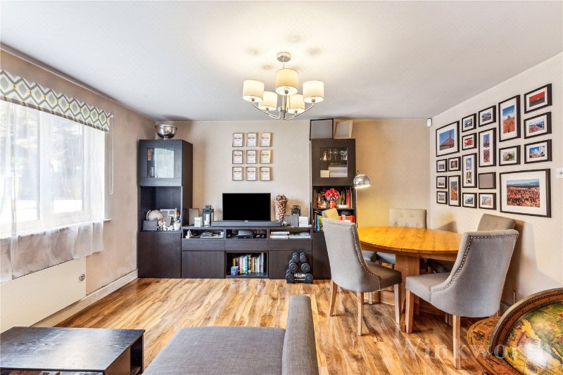 Samuel Close, London, SE14