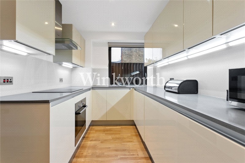 Fox Lane, London, N13