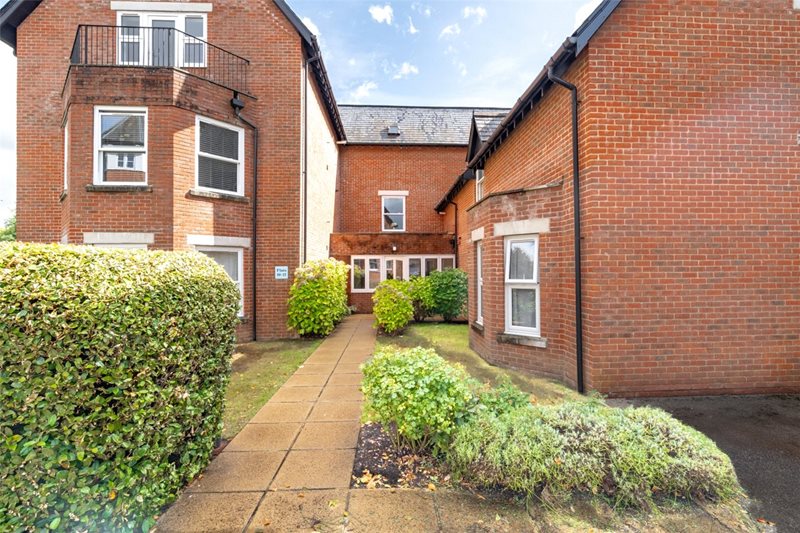 Cranfield Avenue, Wimborne, Dorset, BH21