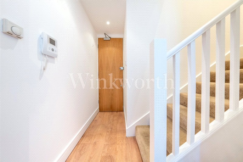 Finchley Road, London, NW11