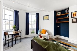 Kennington Park Road, London, SE11