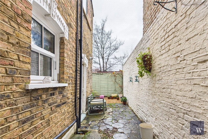 Ferndale Road, London, SW4