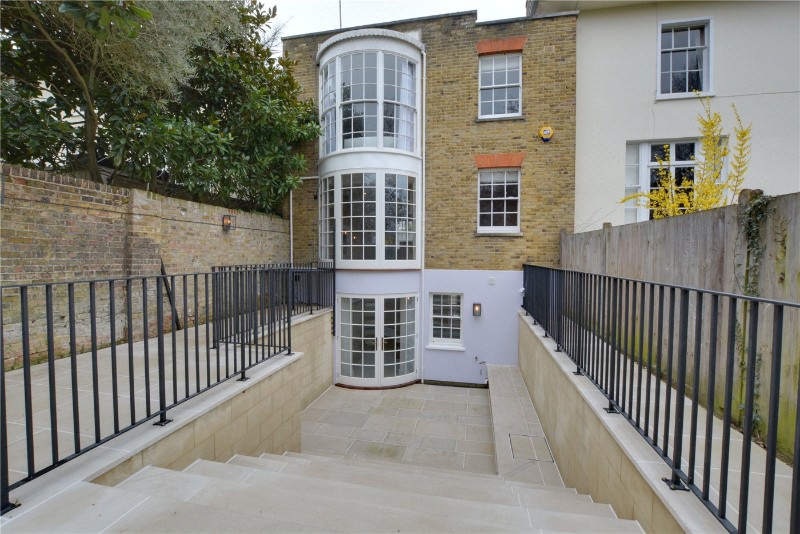 Pond Road, London, SE3