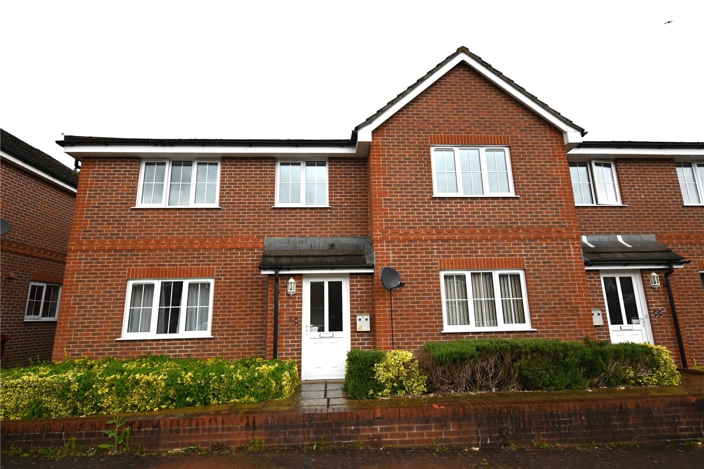 Dundee Gardens, Basingstoke, Hampshire, RG22