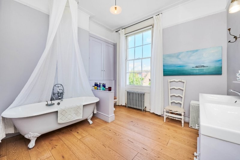 Lonsdale Road, Barnes, London, SW13