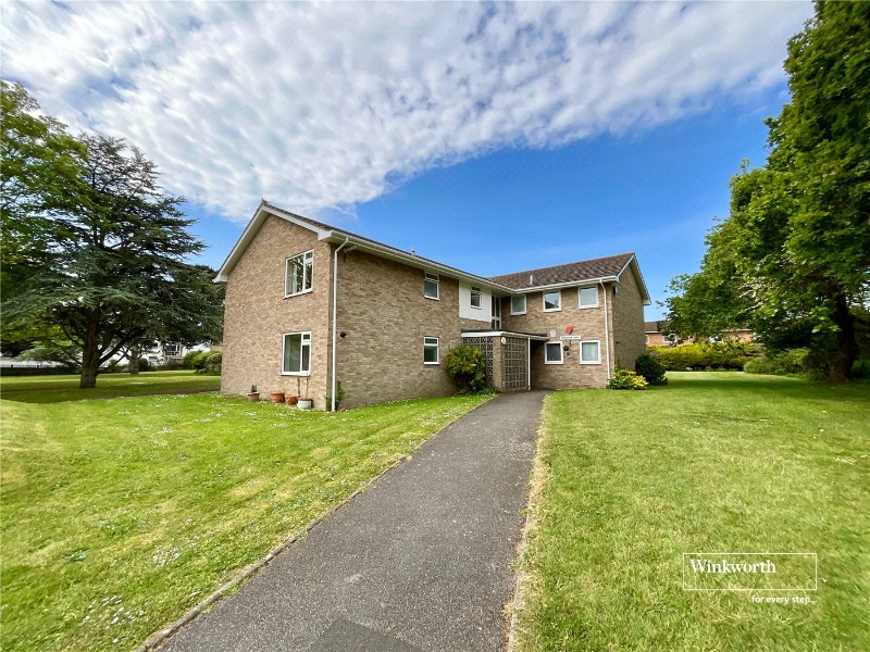 Waterford Place, Highcliffe, Christchurch, BH23