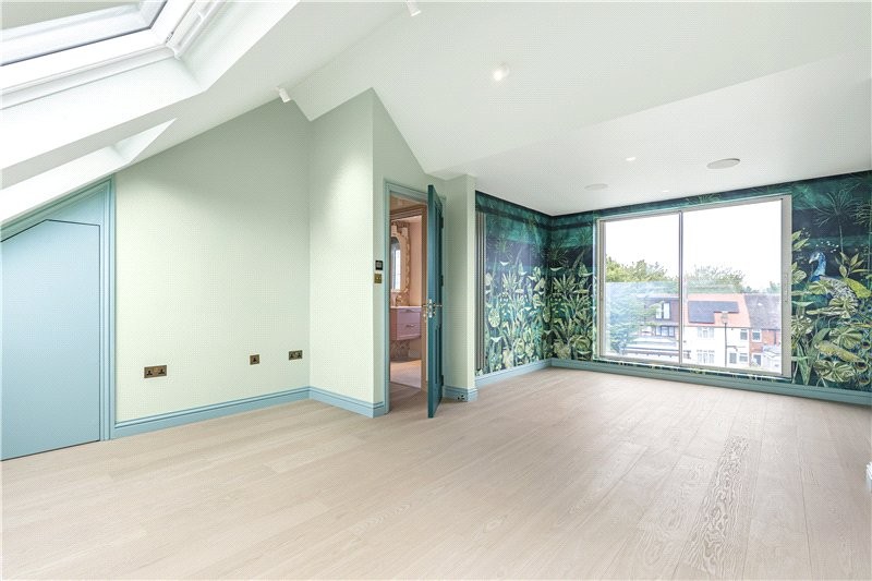 Ullswater Road, London, SW13