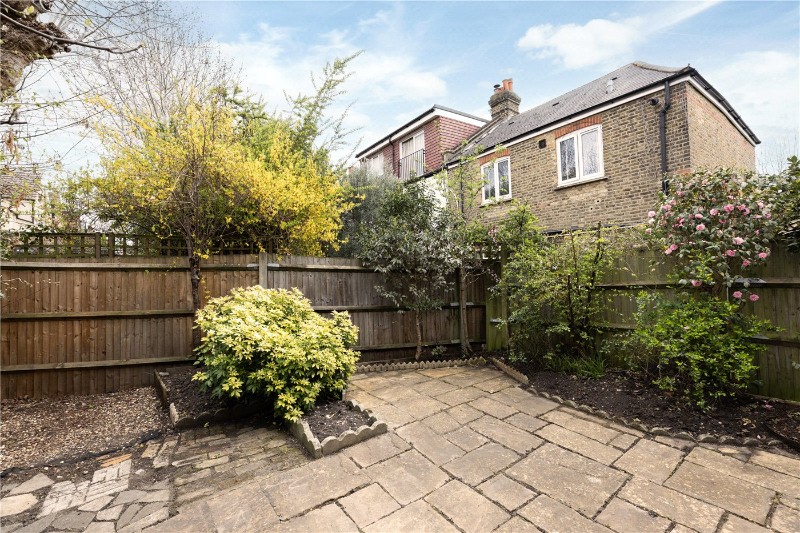 Delamere Road, London, SW20