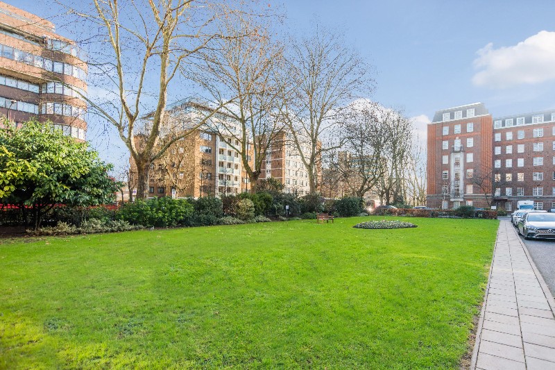 Eyre Court, Finchley Road, St John's Wood, London, NW8