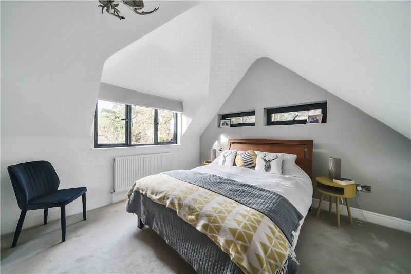 Latchwood Lane, Lower Bourne, Farnham, Surrey, GU10
