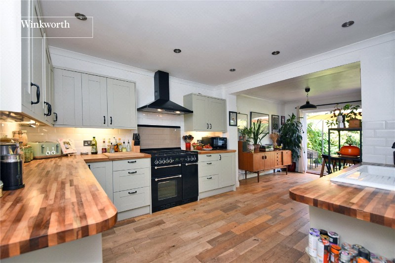 Idmiston Road, Worcester Park, KT4