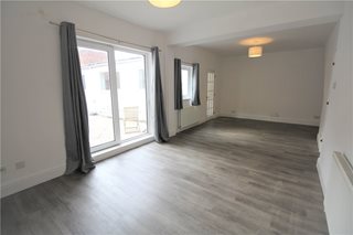 Upper Bath Street, Cheltenham, GL50