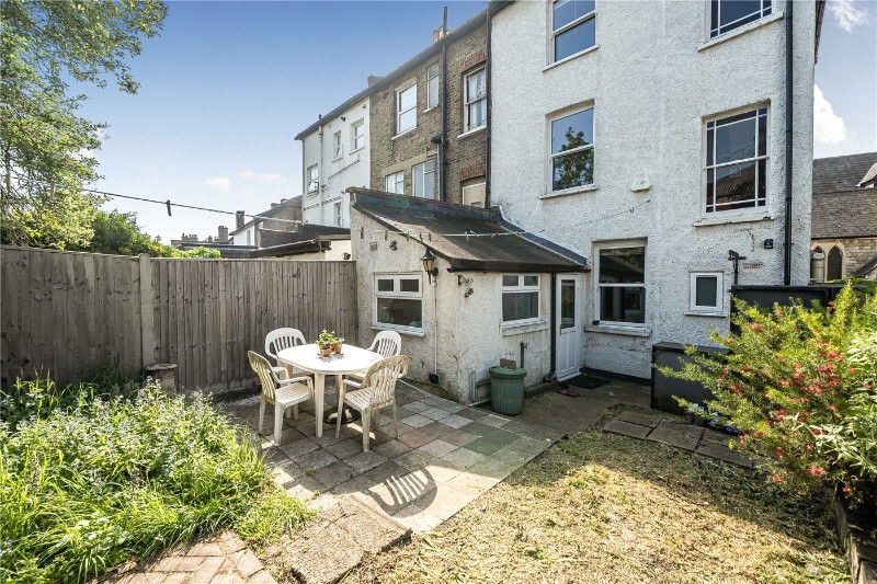 Albert Road, London, SE25