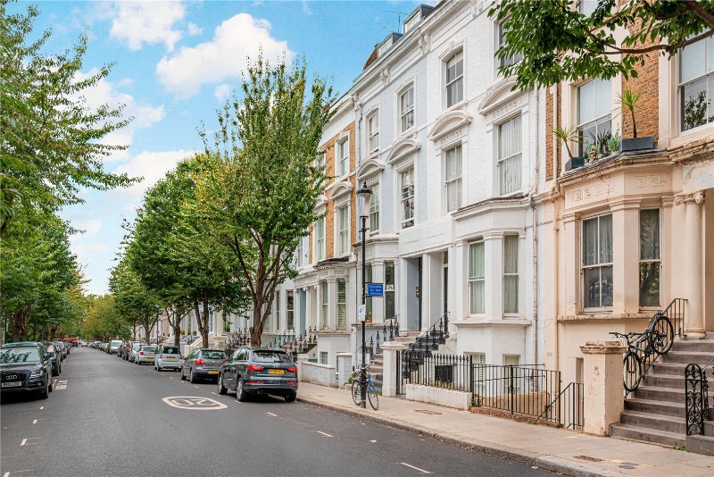 Chesterton Road, London, W10