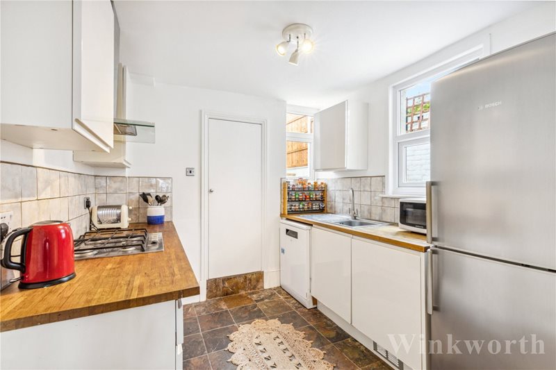 Ravensbourne Road, London, SE6