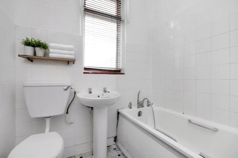 Avoca Road, Tooting Bec, London, SW17