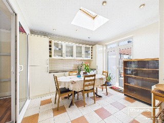 Wood Lane, Kingsbury, London, NW9