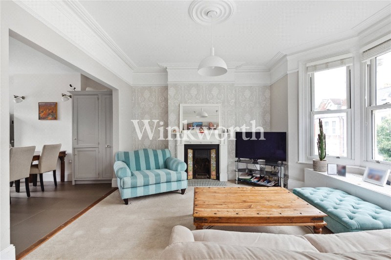 Lausanne Road, London, N8