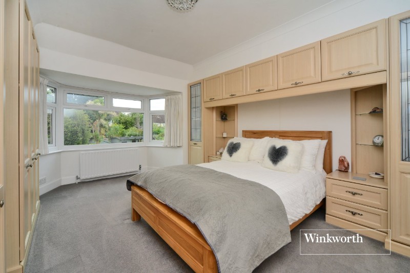 Mortimer Crescent, Worcester Park, Surrey, KT4