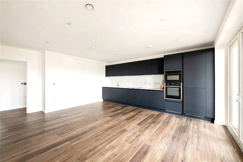 Wheatstone Gardens, London, W10
