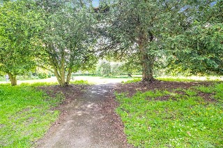 Wellington Square, Cheltenham, Gloucestershire, GL50