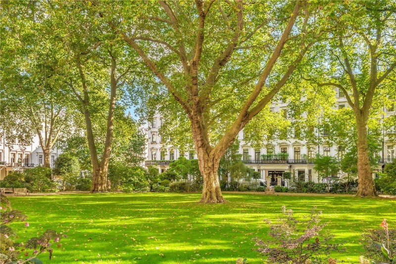 Ennismore Gardens, London, SW7