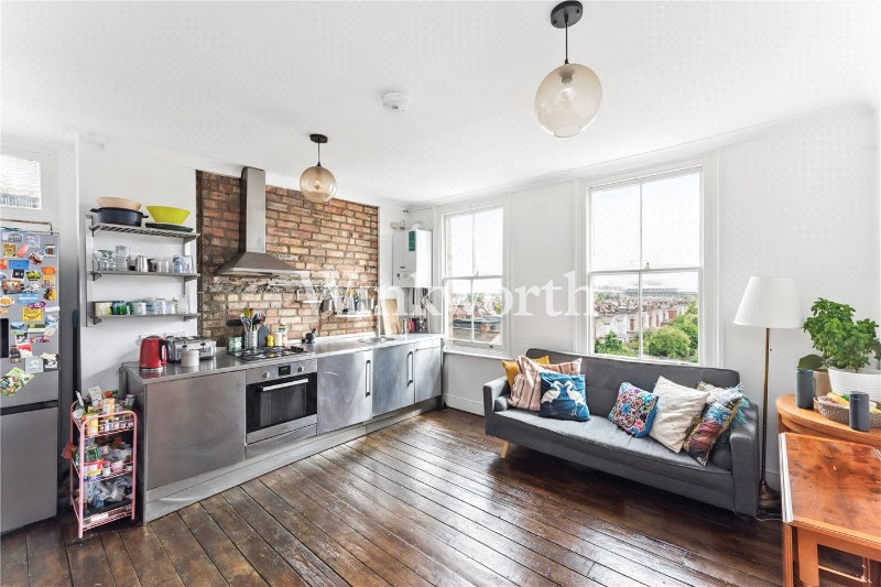 Grand Parade, Green Lanes, London, N4