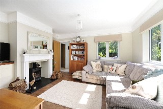 The Village, Finchampstead, Wokingham, Berkshire, RG40
