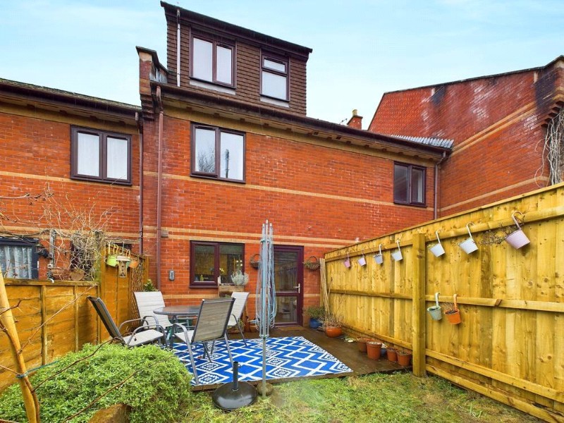 Lakelands Drive, Exeter, Devon, EX4