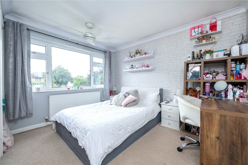 Linchfield Close, Deeping St. James, Peterborough, Lincolnshire, PE6